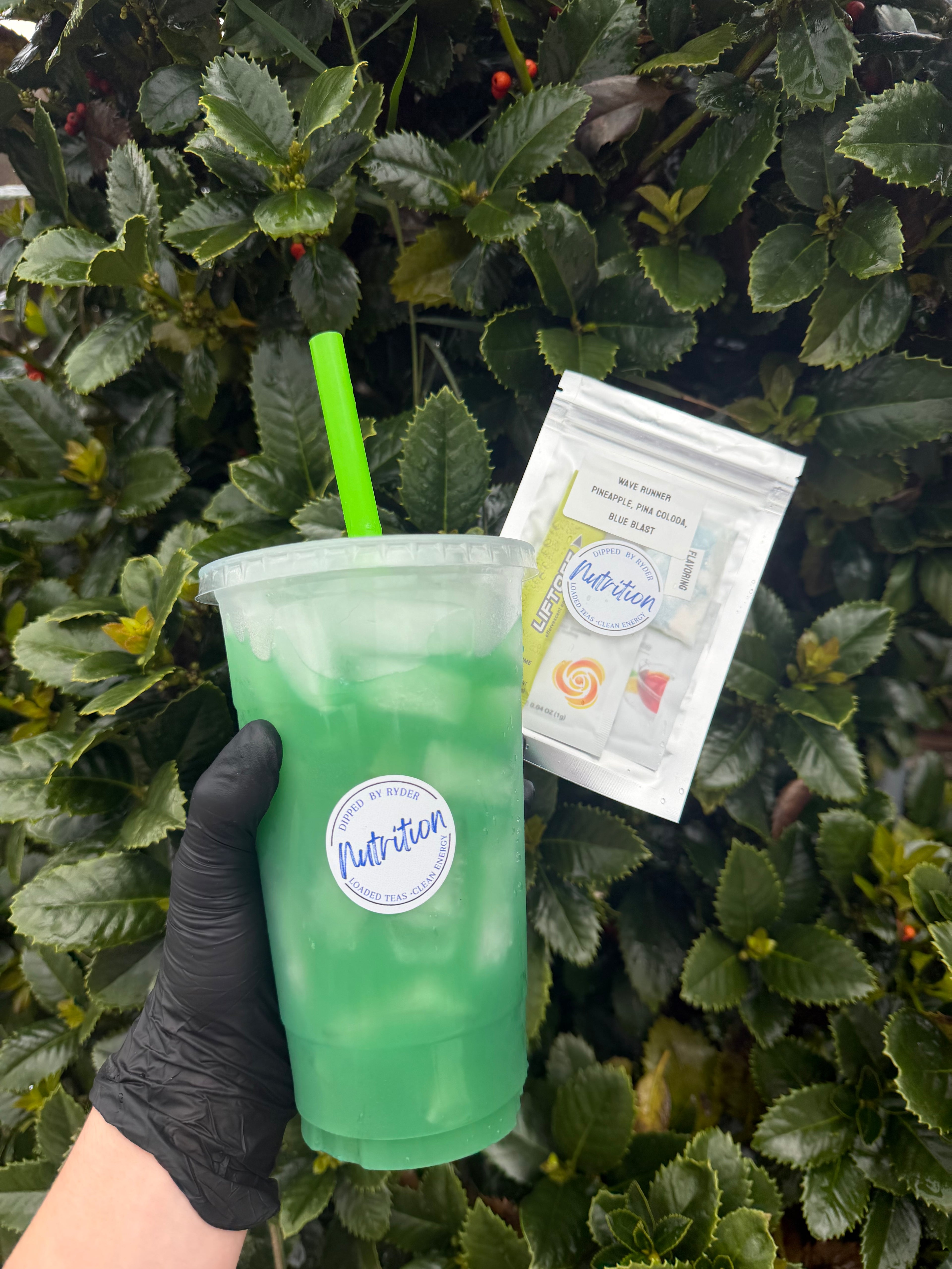 Wave Runner - Pina colada, Pineapple, Blue blast